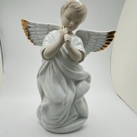 Vintage Porcelain Angel Figurine Flute Player with Gold Trim Music Musician Gift - Picture 8 of 8